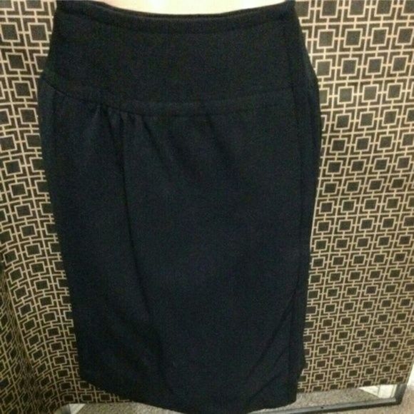 Giorgio Armani true navy pencil skirt - Picture 4 of 4
